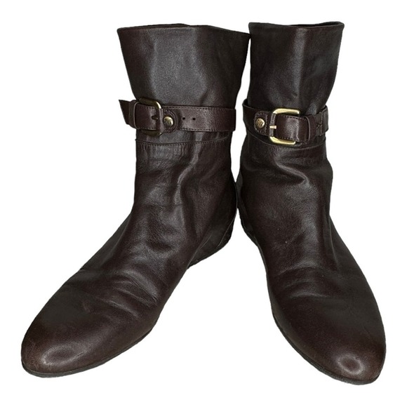 Stuart Weitzman Brown Leather Boots - Picture 2 of 7